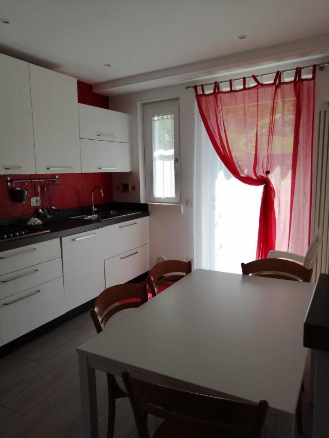 Apartmán Casa Vittoria Dervio Exteriér fotografie